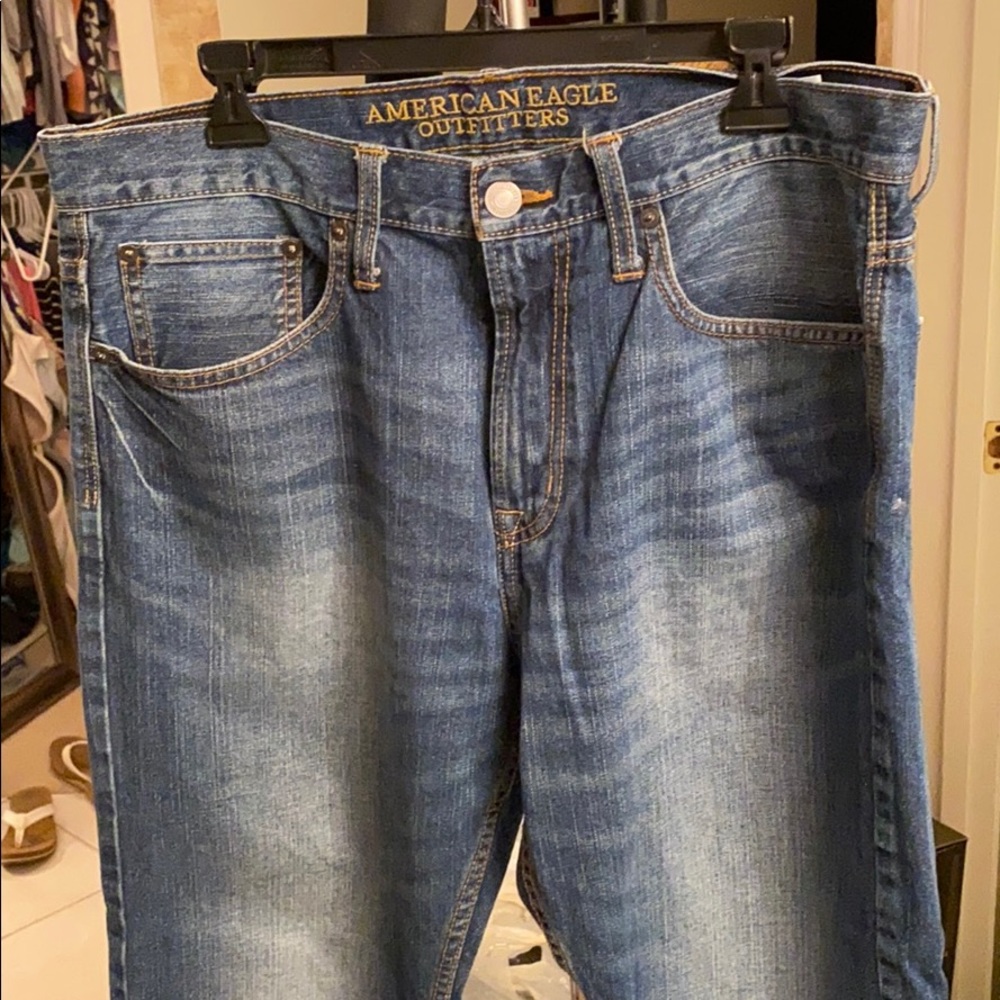 American Eagle jeans New but hemmed 34x29